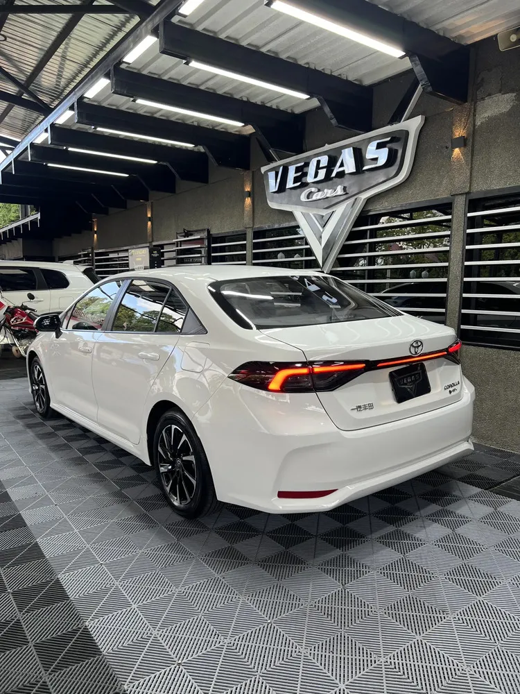 Vista 3 del vehículo: Toyota Corolla