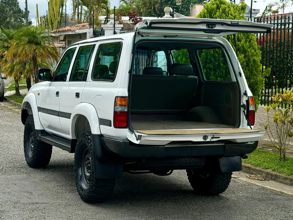 Vista 5 del vehículo: Toyota Serie