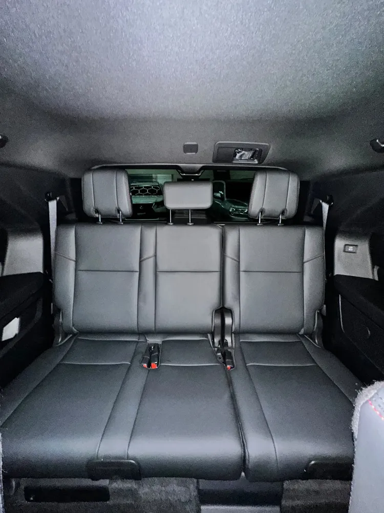 Vista 12 del vehículo: Toyota Sequoia
