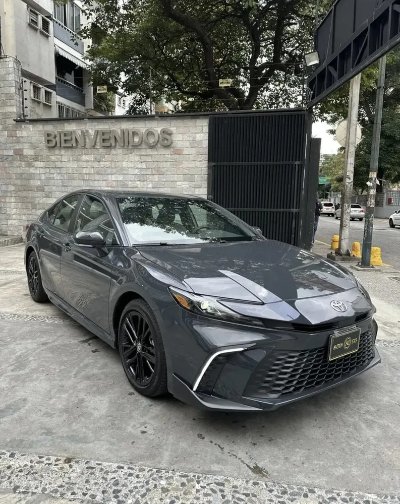 Vista 6 del vehículo: Toyota Camry