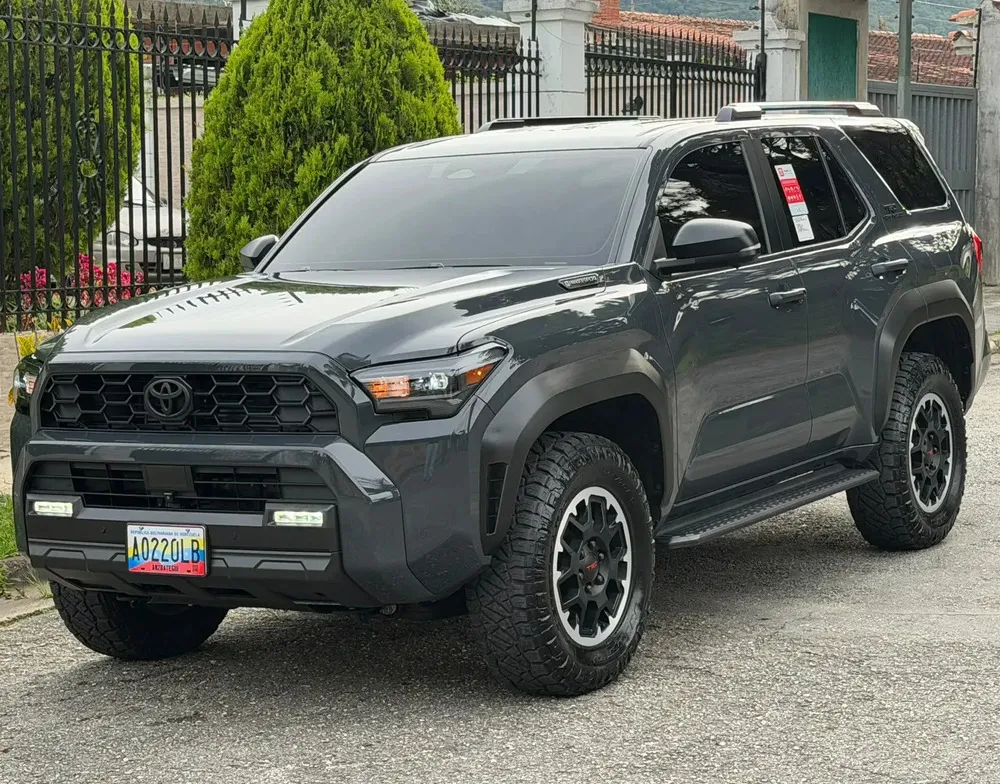 Vista 2 del vehículo: Toyota 4runner