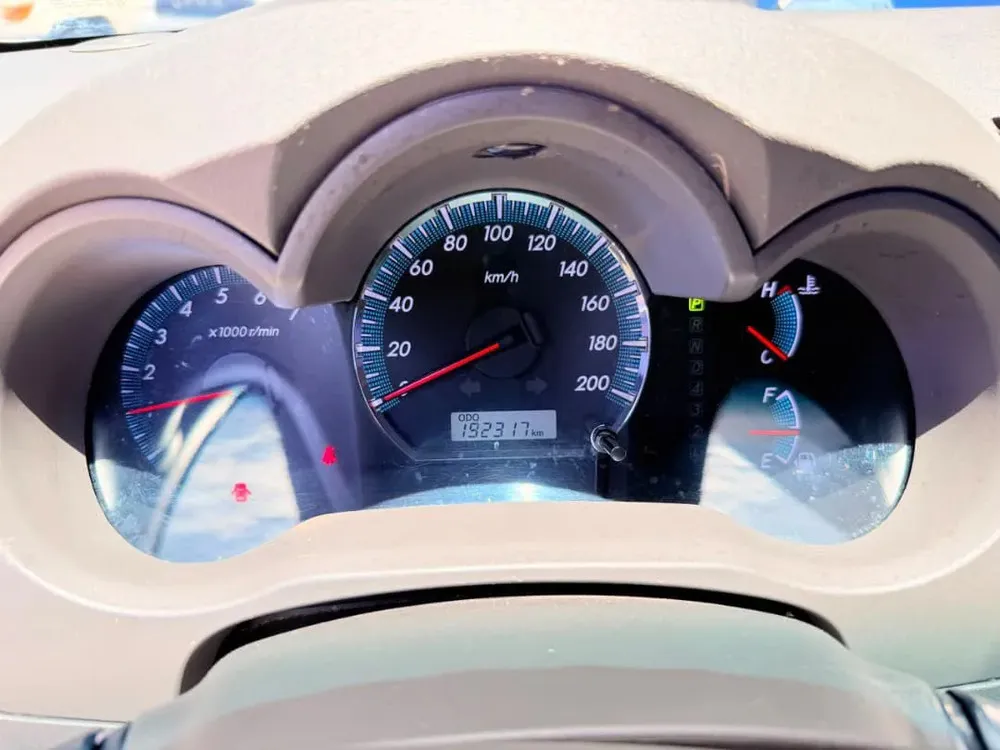 Vista 11 del vehículo: Toyota Fortuner