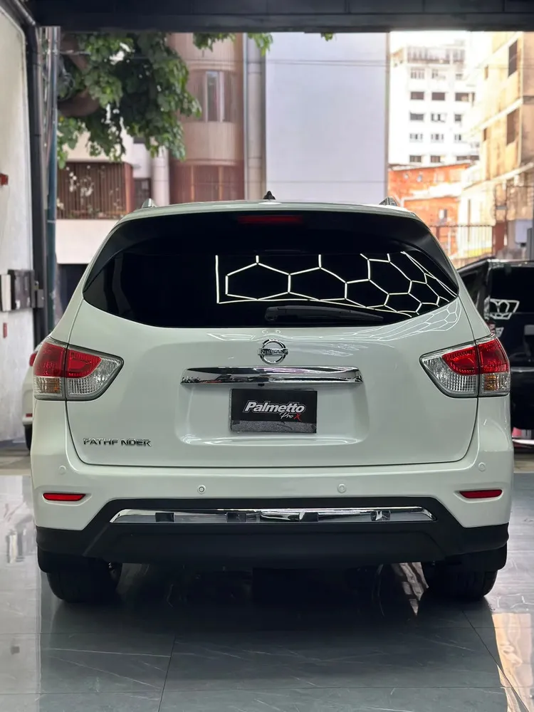 Vista 14 del vehículo: Nissan Pathfinder