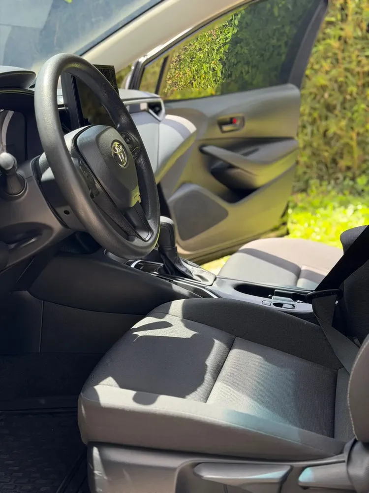 Vista 3 del vehículo: Toyota Corolla