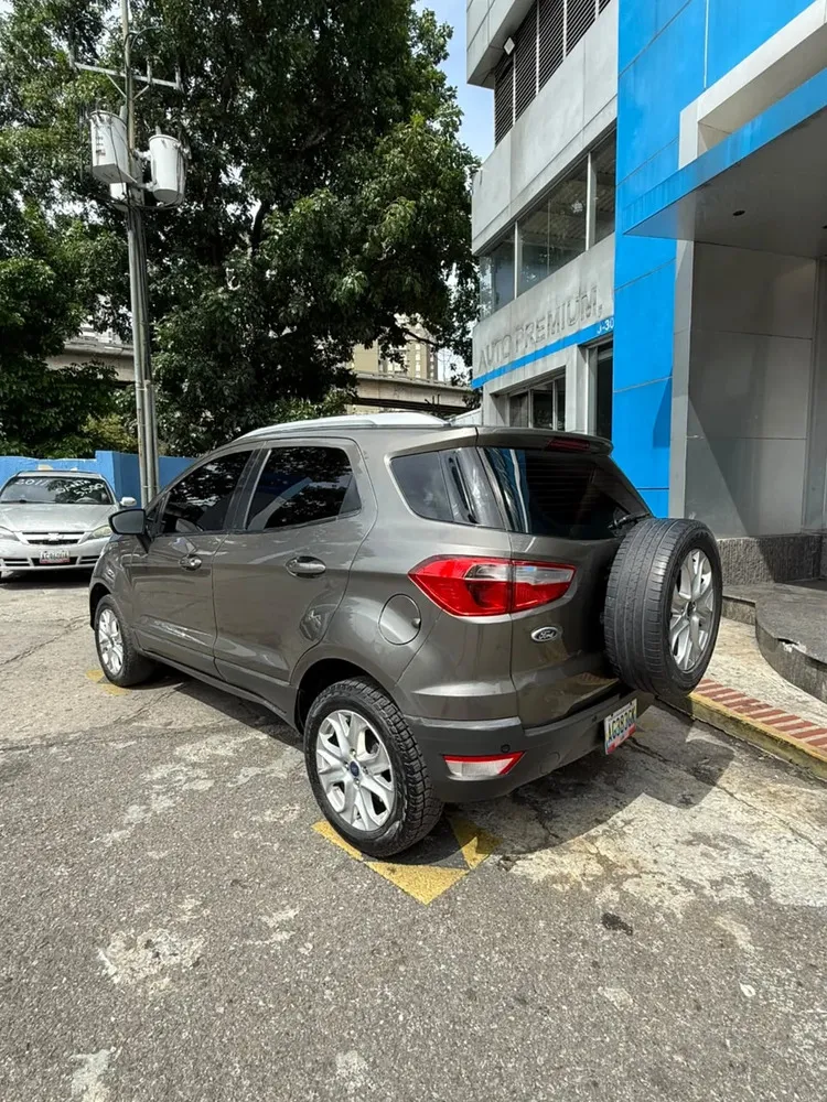 Vista 3 del vehículo: Ford Ecosport