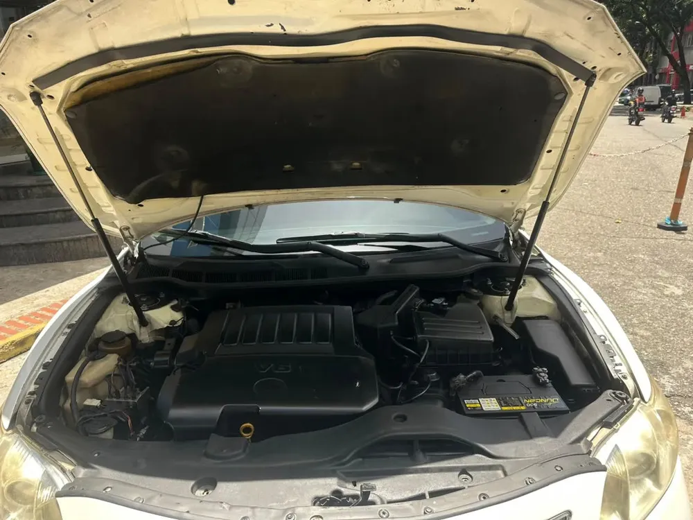 Vista 6 del vehículo: Toyota Camry
