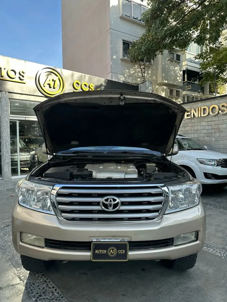 Vista 5 del vehículo: Toyota Land Cruiser