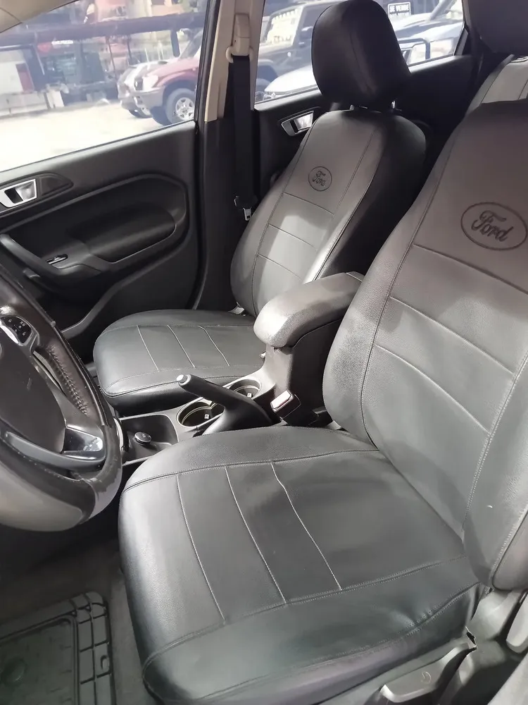 Vista 6 del vehículo: Ford Fiesta