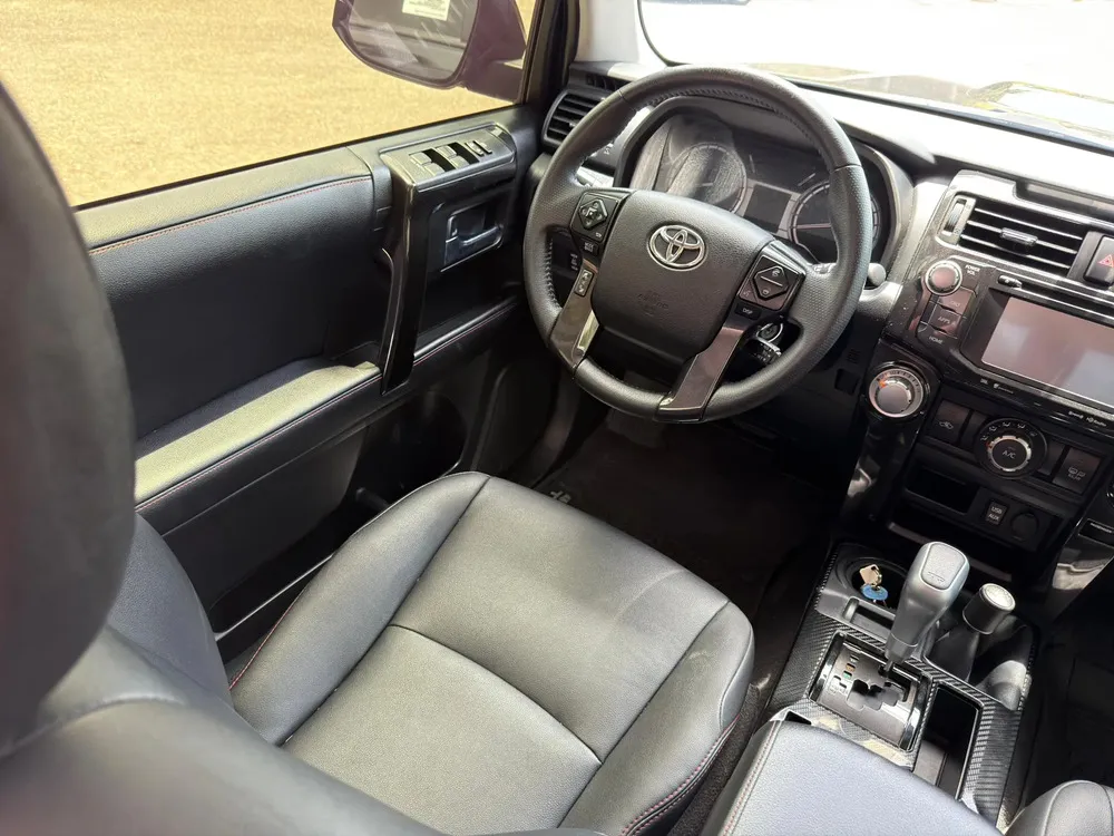 Vista 10 del vehículo: Toyota 4runner