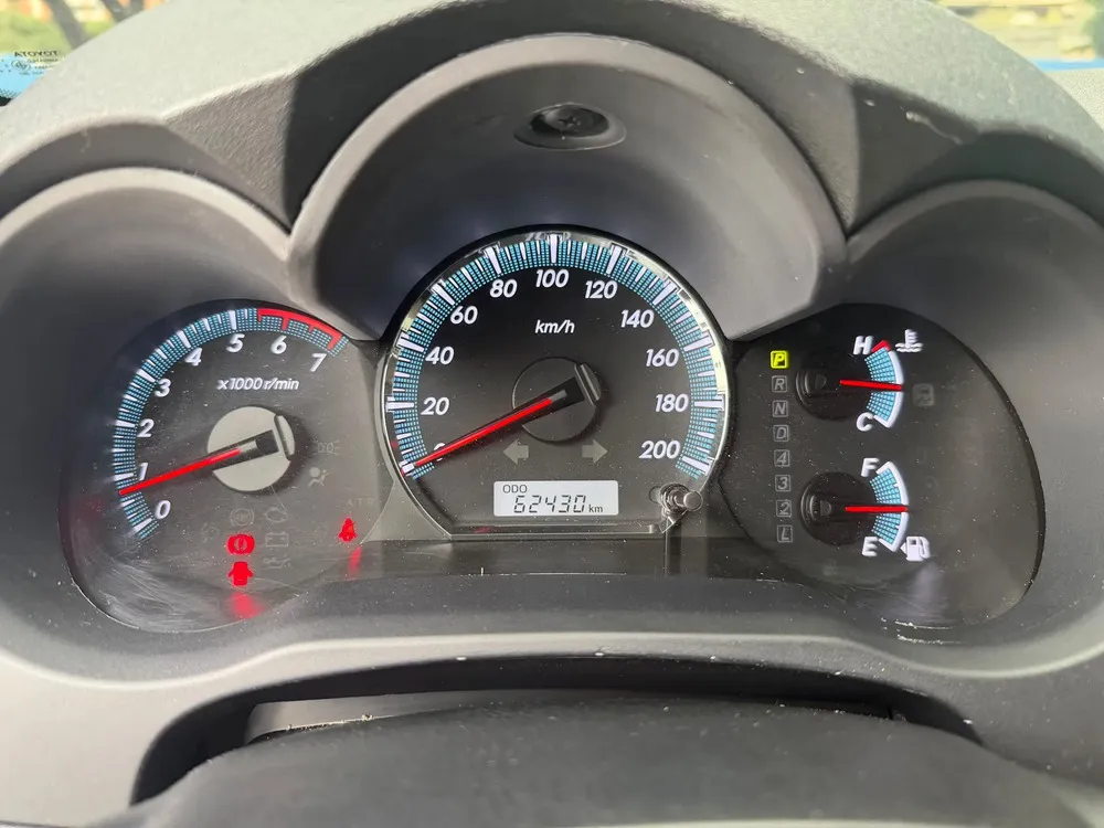 Vista 10 del vehículo: Toyota Fortuner
