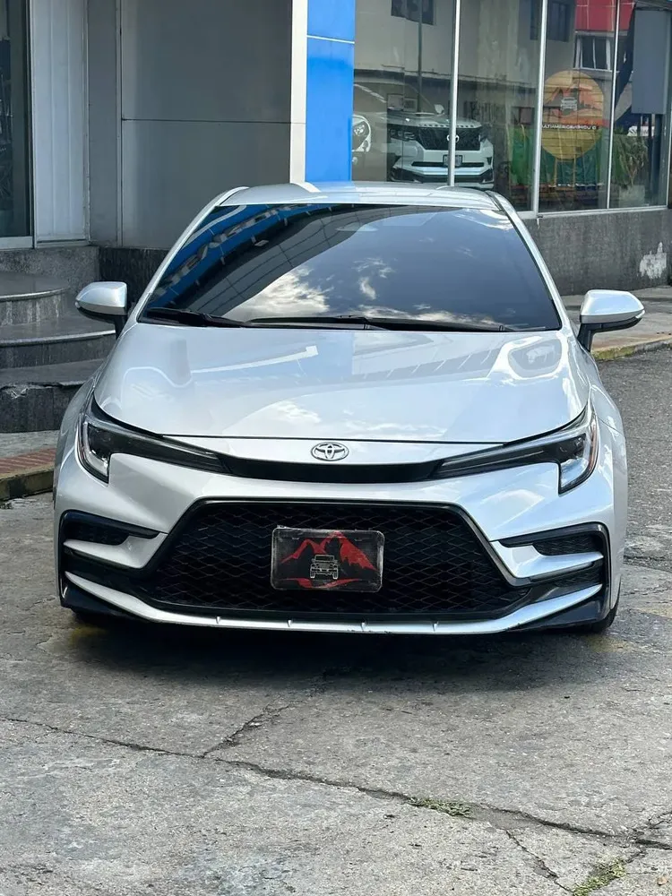 Vista 3 del vehículo: Toyota Corolla