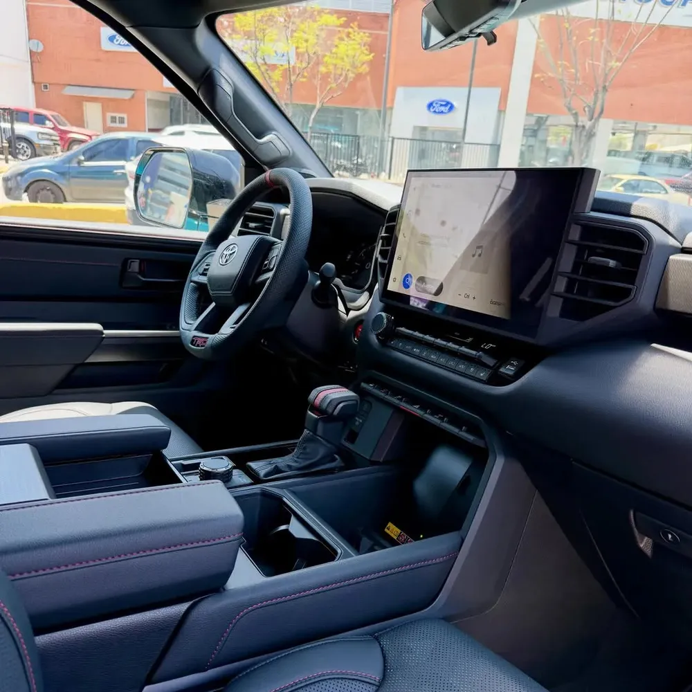 Vista 7 del vehículo: Toyota Sequoia