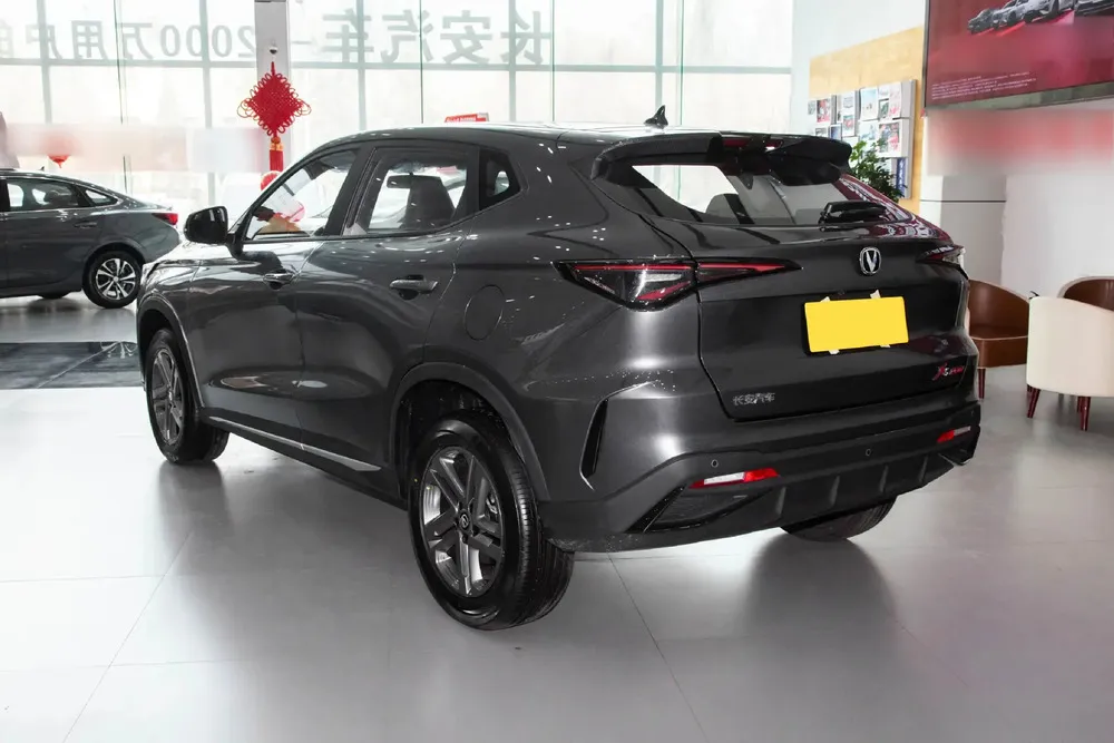 Vista 4 del vehículo: Changan X5 Plus