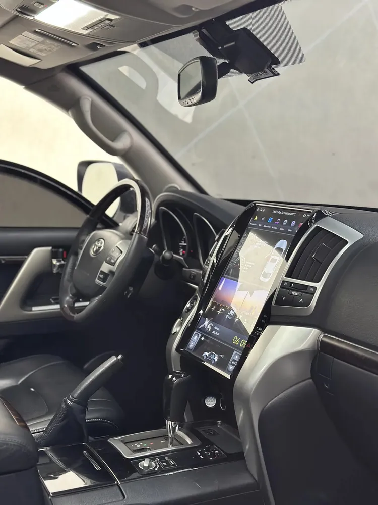 Vista 6 del vehículo: Toyota Lc200