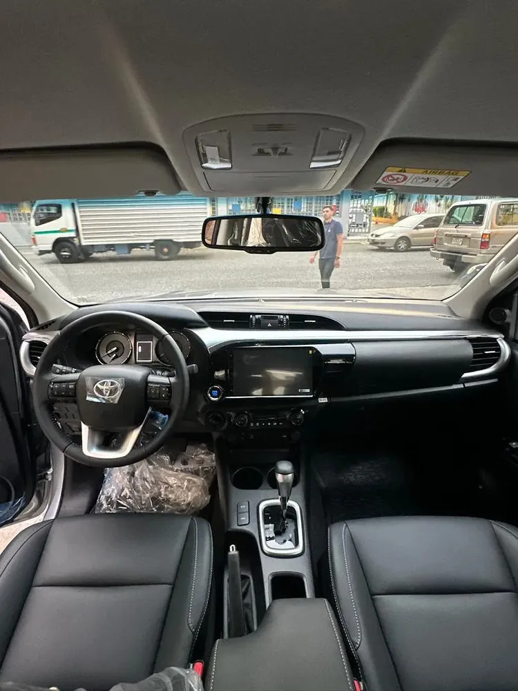 Vista 8 del vehículo: Toyota Hilux
