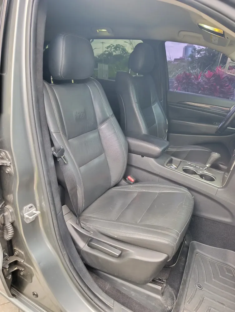 Vista 15 del vehículo: Jeep Grand