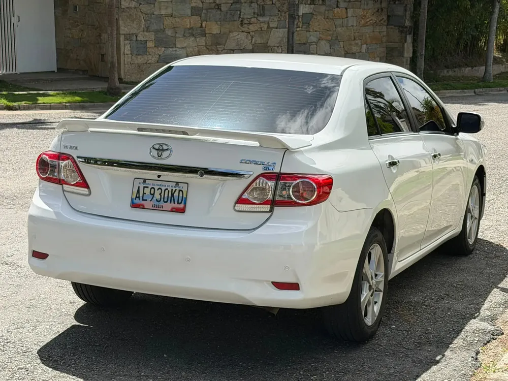Vista 6 del vehículo: Toyota Corolla