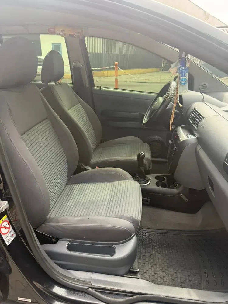 Vista 4 del vehículo: Volkswagen Spacefox