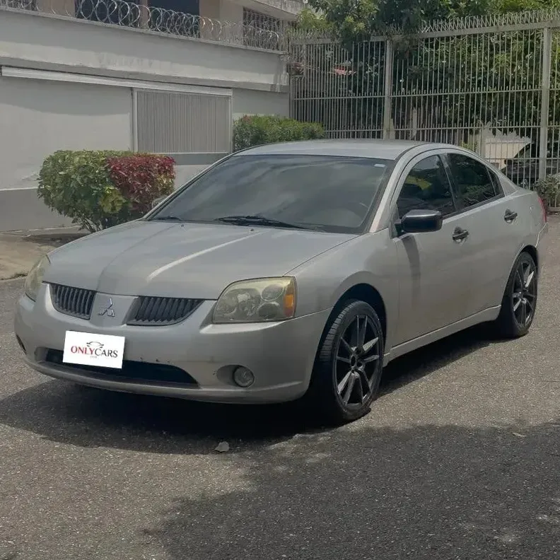 Mitsubishi Galant