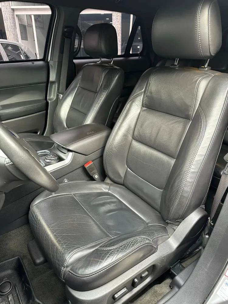 Vista 6 del vehículo: Ford Explorer