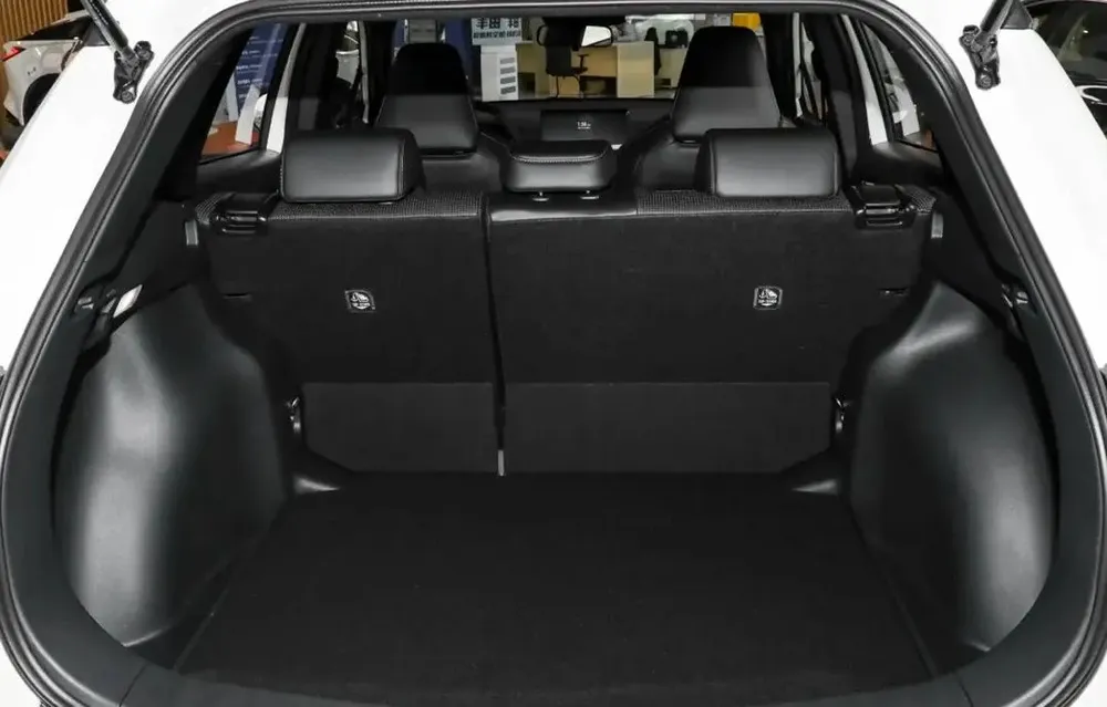 Vista 6 del vehículo: Toyota Corolla Cross