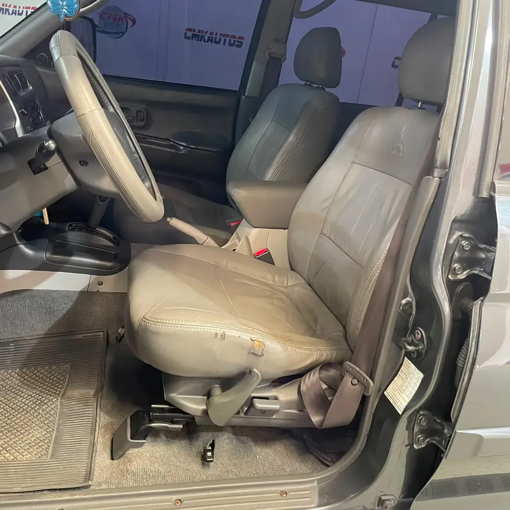 Vista 3 del vehículo: Mitsubishi Montero Sport