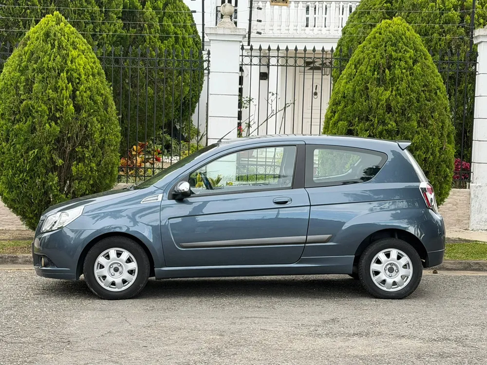 Vista 3 del vehículo: Chevrolet Aveo