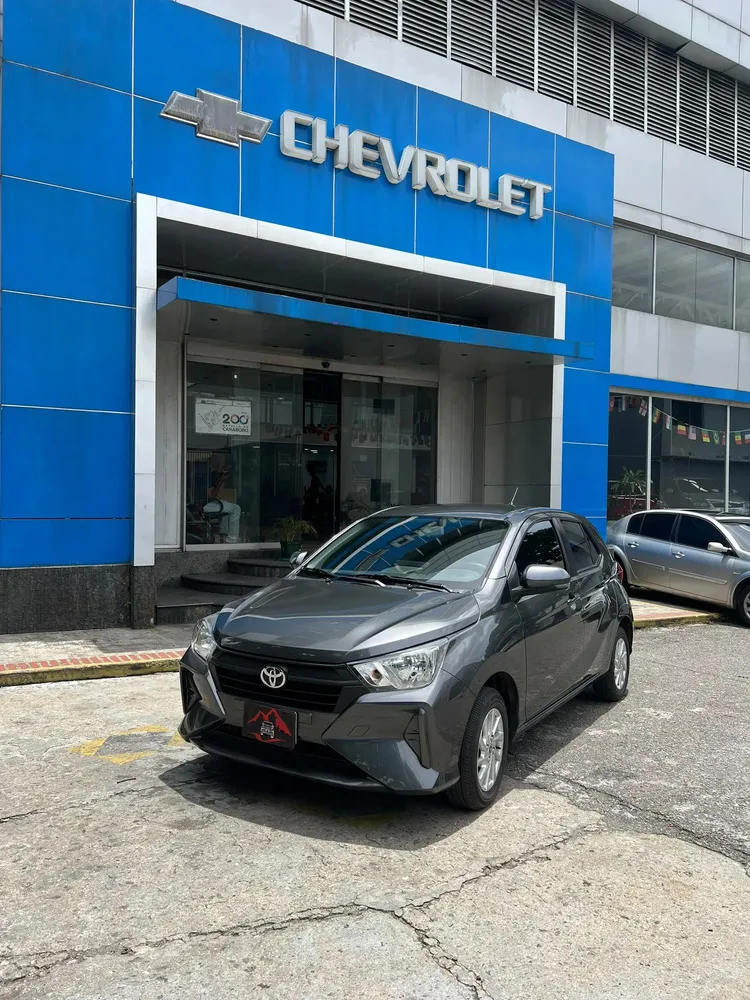 Vista 6 del vehículo: Toyota Agya