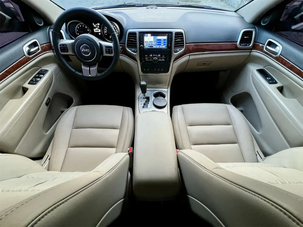 Vista 9 del vehículo: Jeep Grand Cherokee