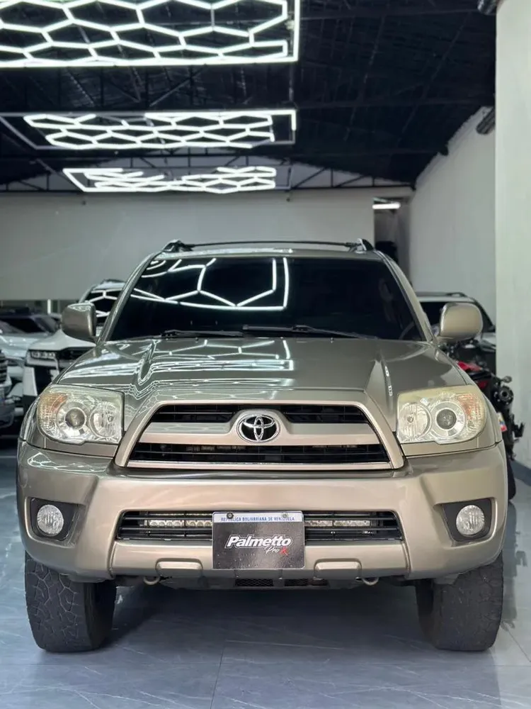 Vista 2 del vehículo: Toyota 4runner