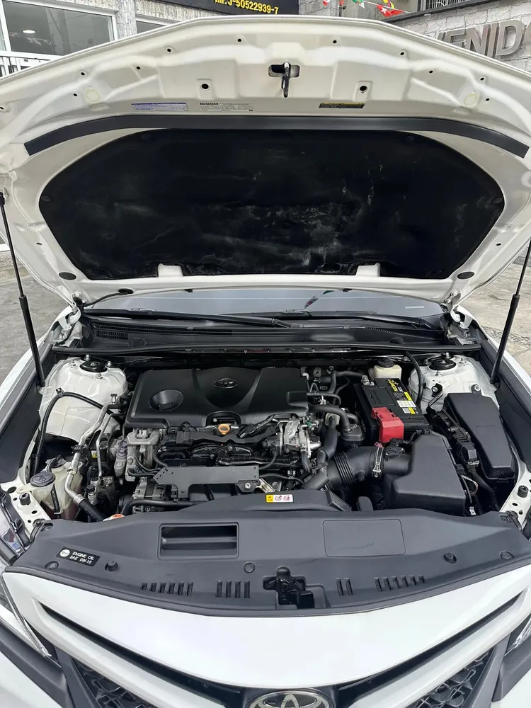 Vista 9 del vehículo: Toyota Camry