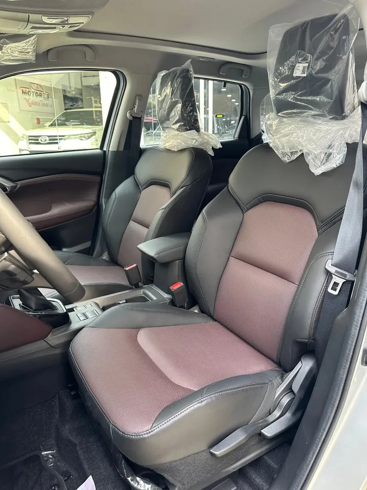 Vista 9 del vehículo: Toyota Urban