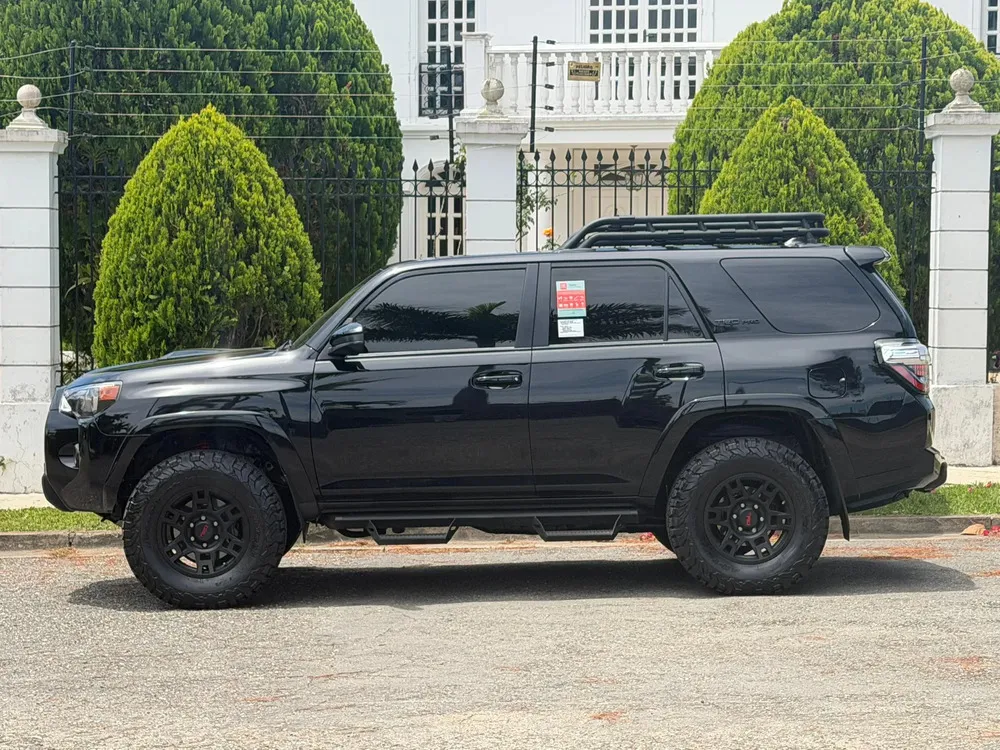 Vista 4 del vehículo: Toyota 4runner