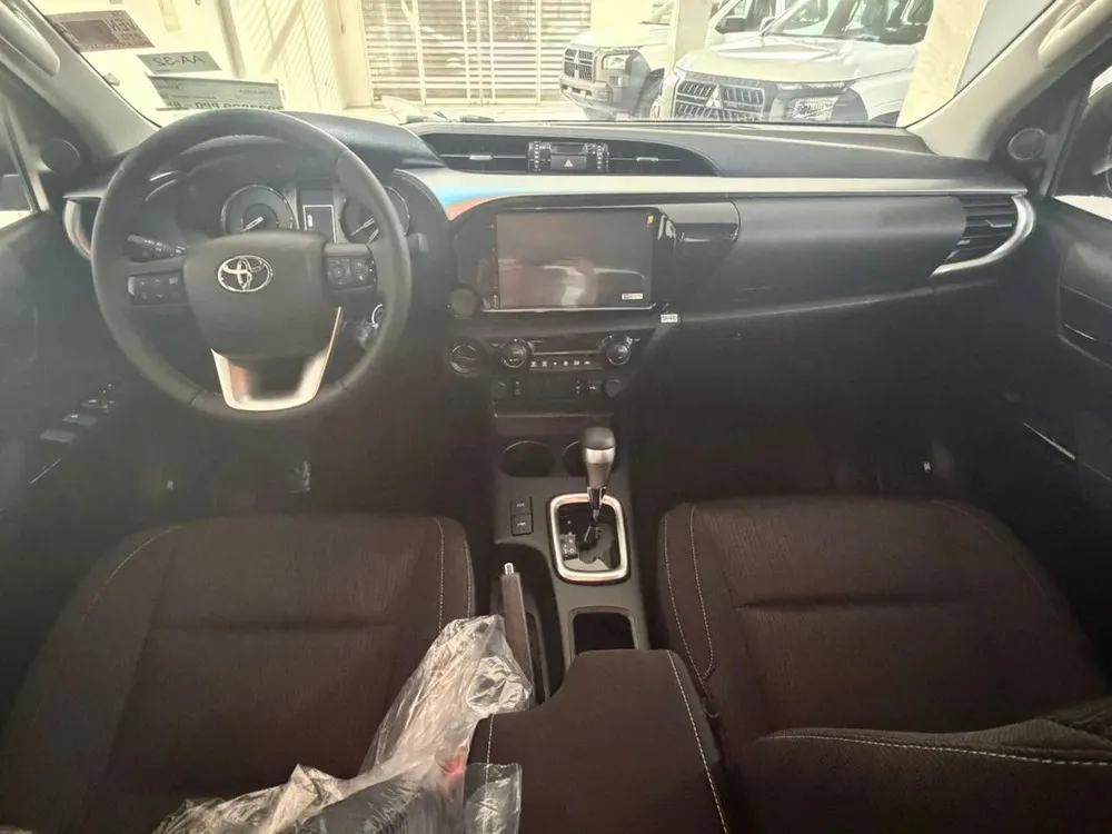 Vista 5 del vehículo: Toyota Hilux