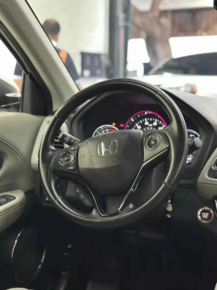 Vista 10 del vehículo: Honda H-rv