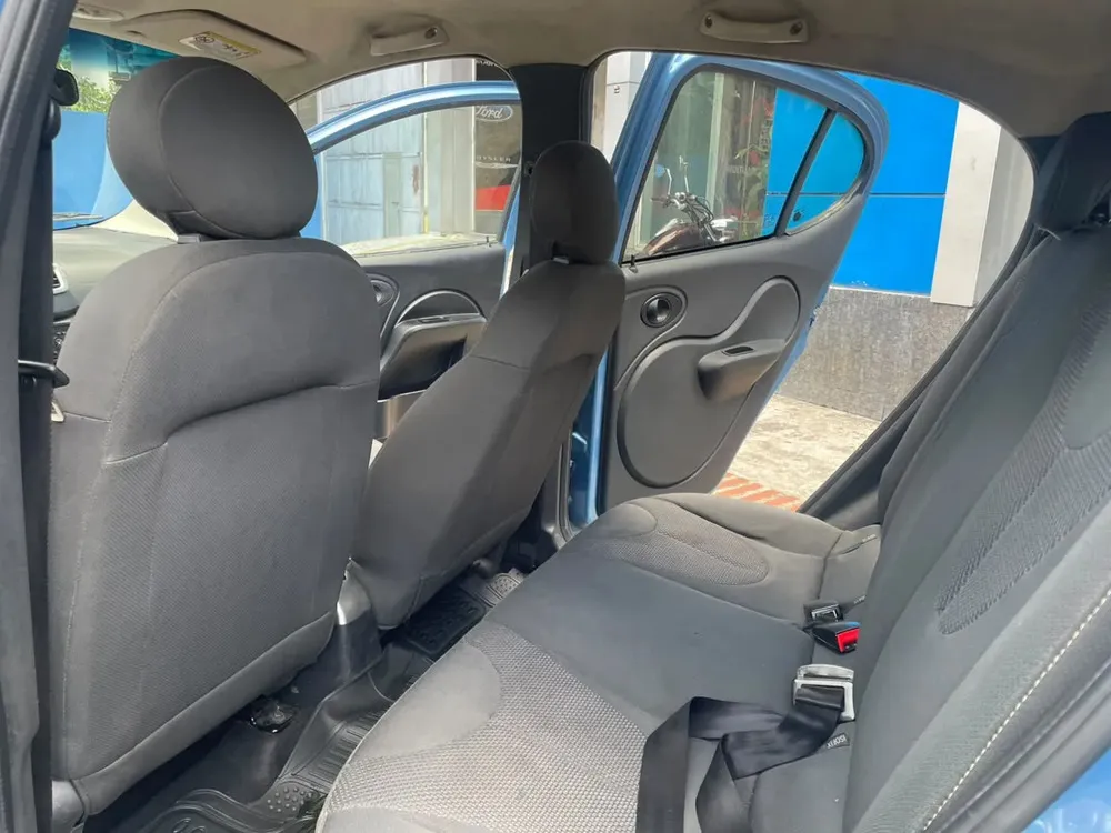 Vista 12 del vehículo: Chery Arauca