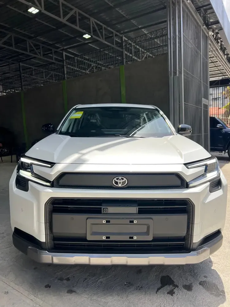 Vista 2 del vehículo: Toyota Rav4