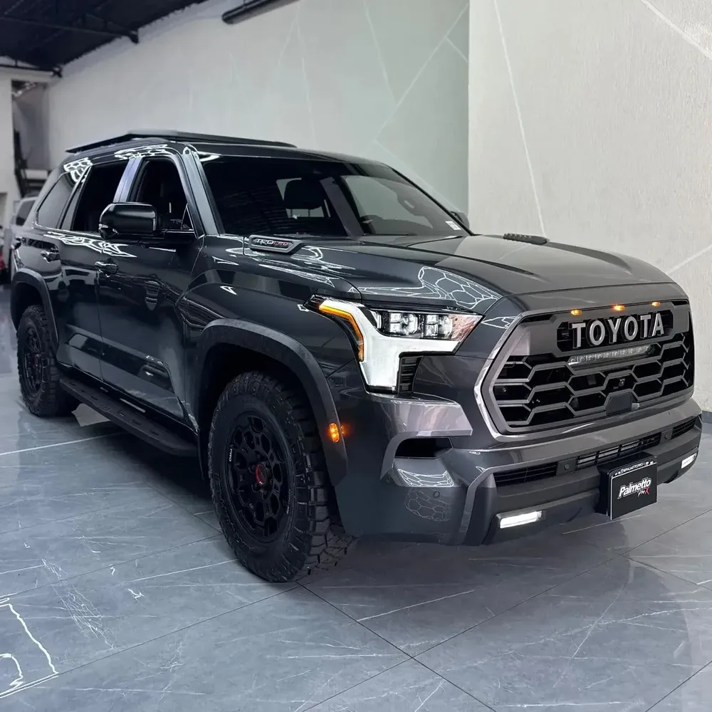 Vista 4 del vehículo: Toyota Sequoia