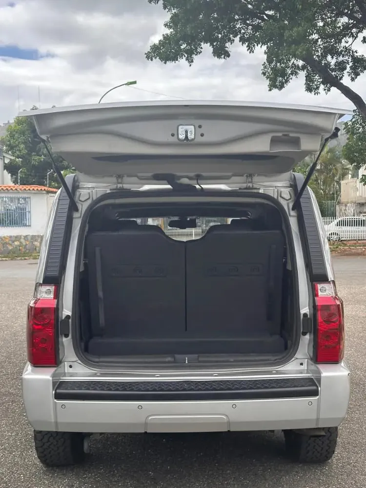 Vista 7 del vehículo: Jeep Commander