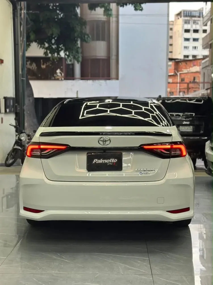 Vista 12 del vehículo: Toyota Corolla