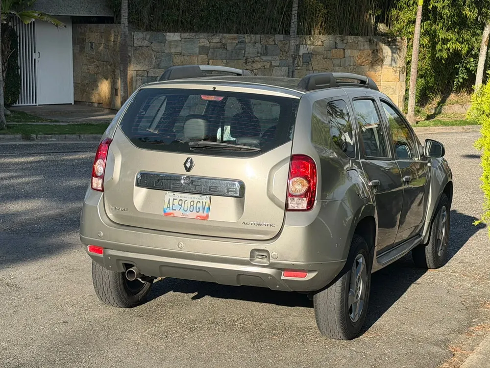 Vista 6 del vehículo: Renault Duster
