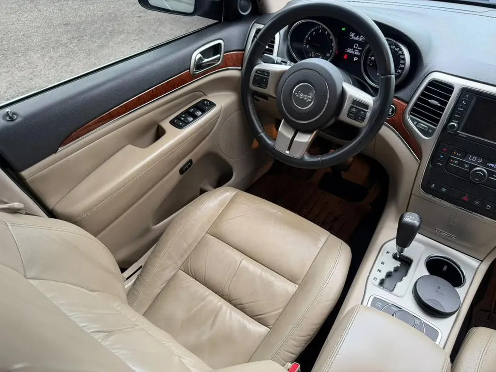 Vista 11 del vehículo: Jeep Grand
