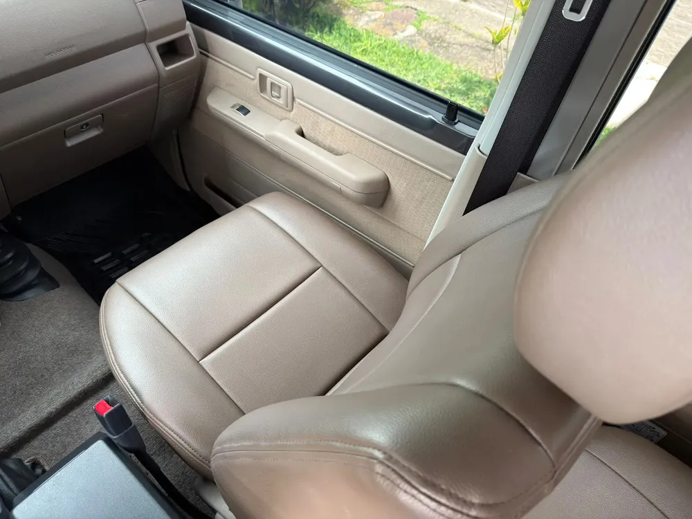 Vista 10 del vehículo: Toyota Serie