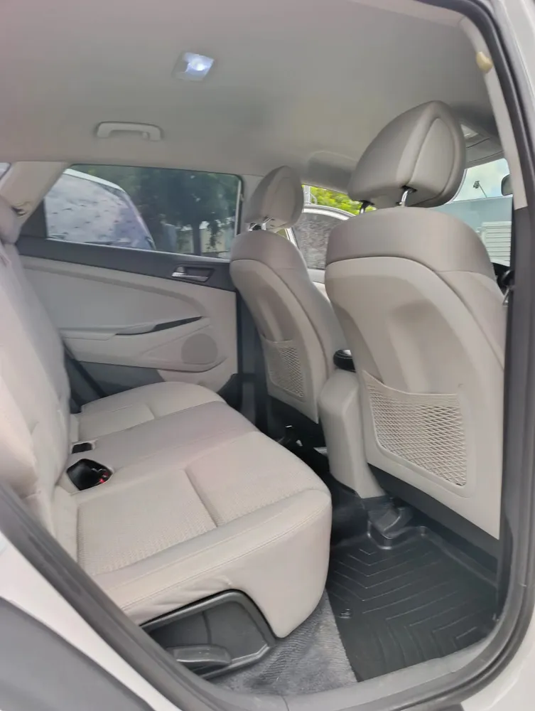 Vista 13 del vehículo: Hyundai Tucson