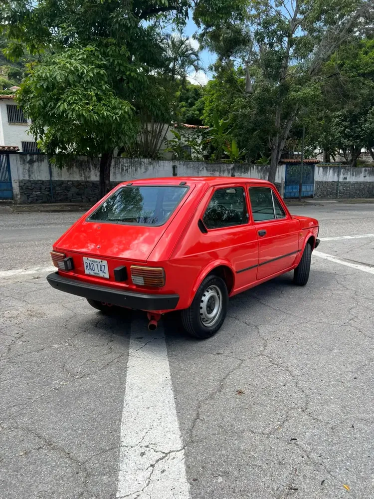 Vista 5 del vehículo: Fiat 147