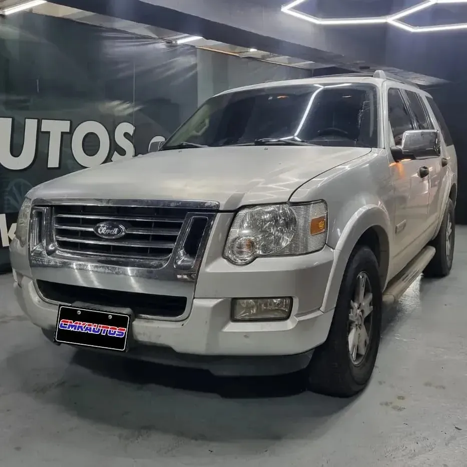Vista 4 del vehículo: Ford Explorer