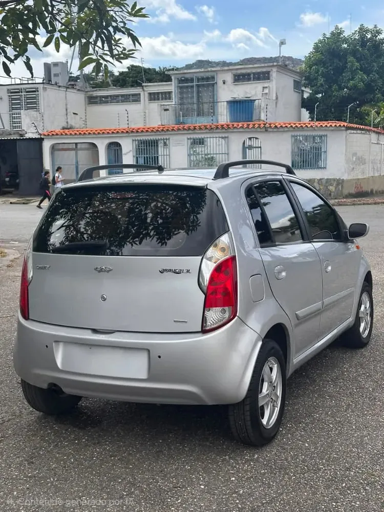 Vista 5 del vehículo: Chery Arauca