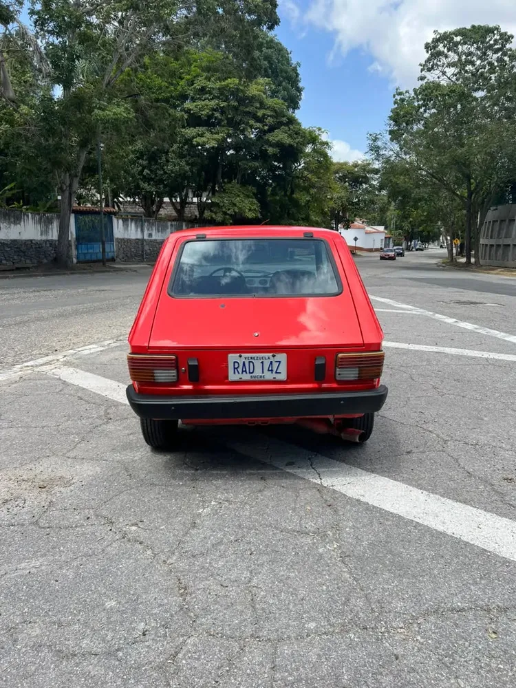 Vista 6 del vehículo: Fiat 147