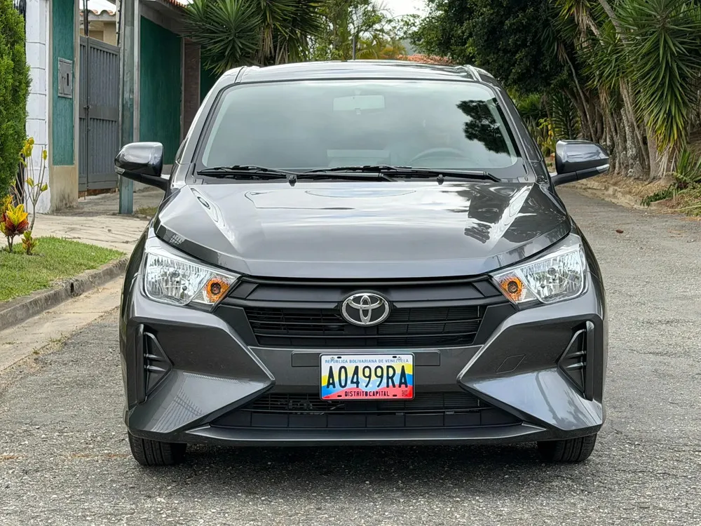 Vista 3 del vehículo: Toyota Agya