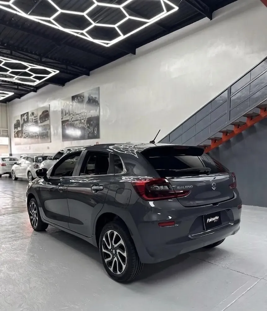 Vista 12 del vehículo: Suzuki Baleno